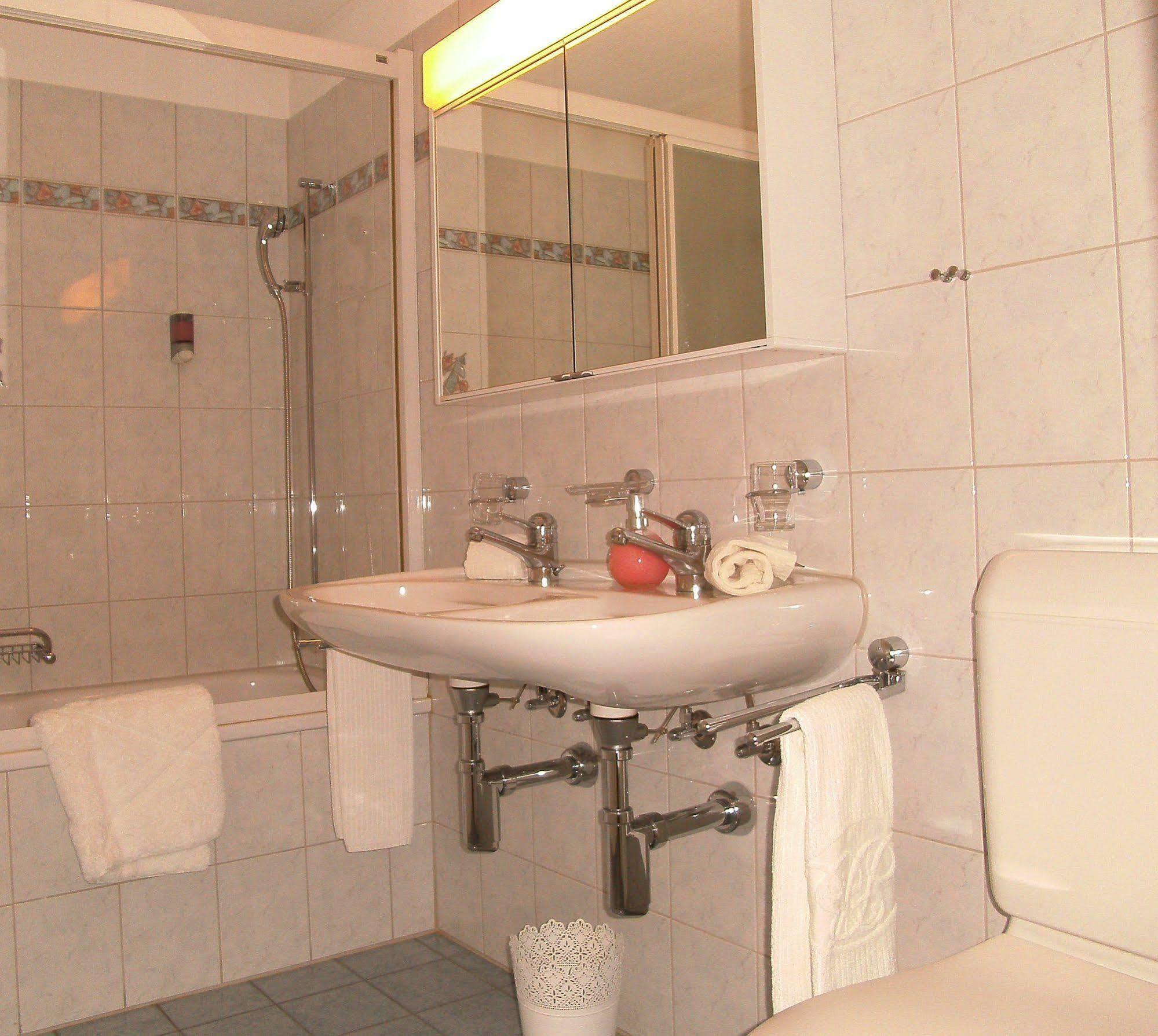 Hotel Restaurant Hammer Eigenthal Екстер'єр фото